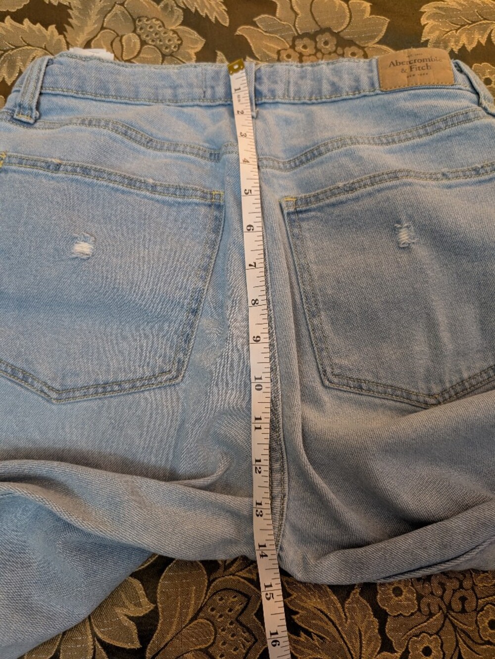 Abercrombie & Fitch Women's Light Blue Distressed Jeans Size 30/10 R - Picture 14 of 14